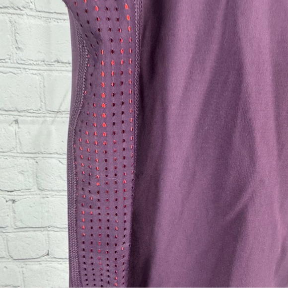 Athleta Hiit It Mesh Capri Purple Size Large - Picture 3 of 10